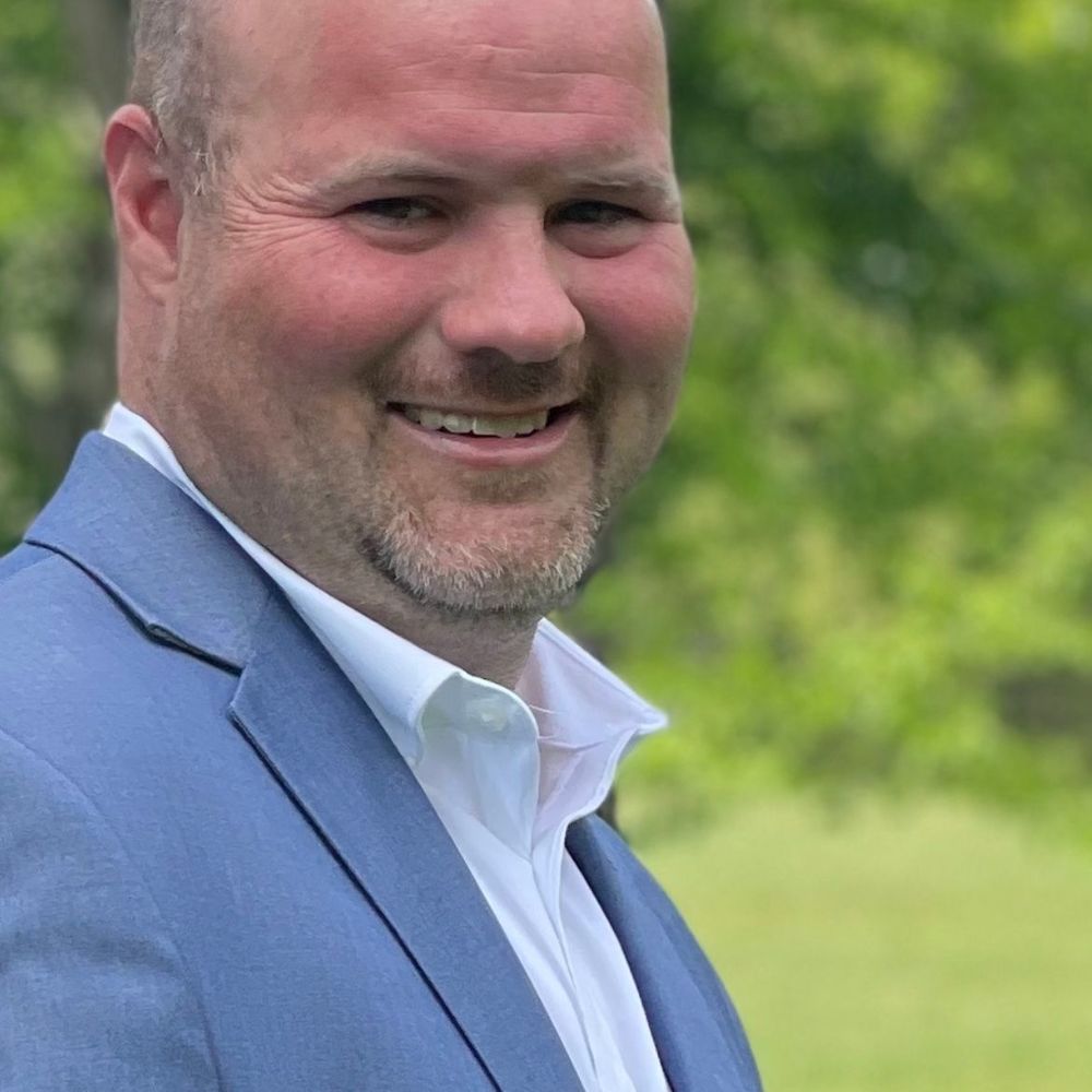 Meet your Posher, Bradley